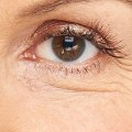 Can you wear false eyelashes in your 50s?