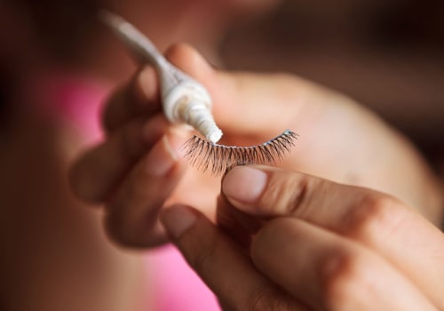 What can i use instead of lash glue?